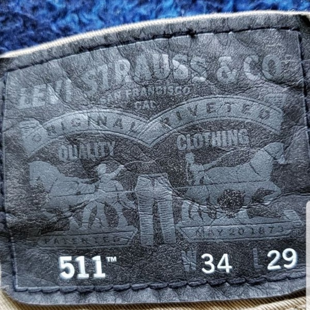Levi jeans